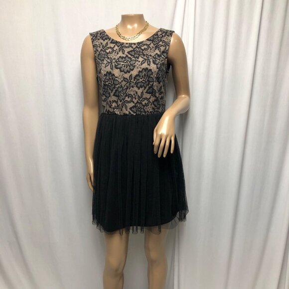 American Rag Dress Womens Sz Small Black Tan Lace Short Stretch Party Whimsigoth - Picture 1 of 8